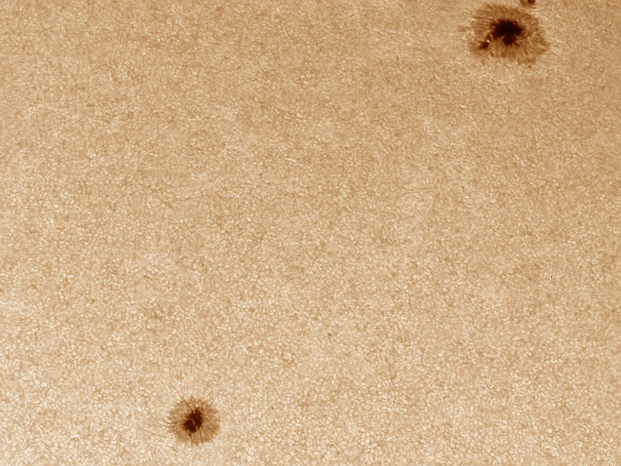 Sunspot 3411 & 3405