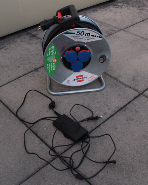 cable_reel.jpg cable_reel.jpg