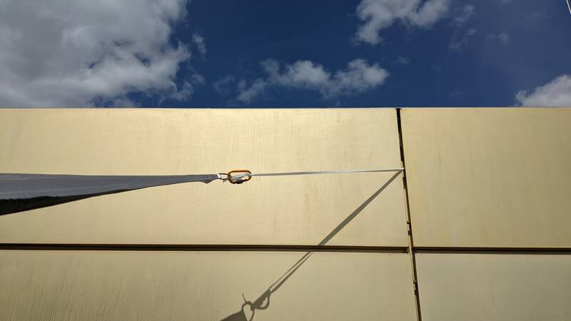 awning_mount_right.jpg awning_mount_right.jpg