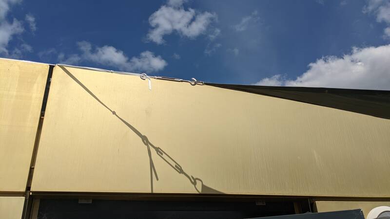 awning_mount_left.jpg awning_mount_left.jpg