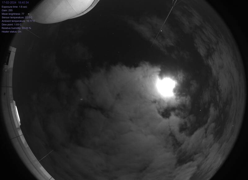 startrails_allsky.jpg startrails_allsky.jpg